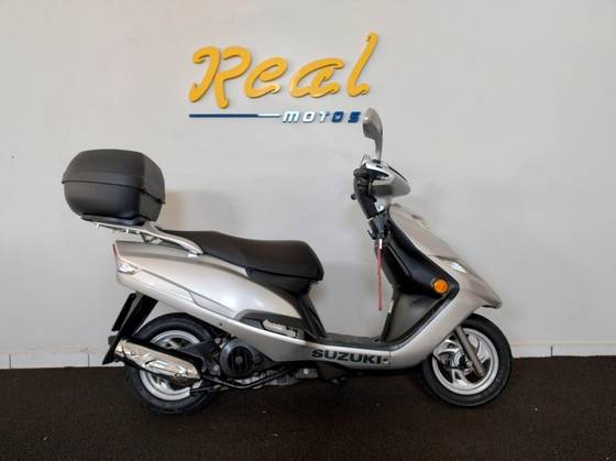 SUZUKI BURGMAN i 
